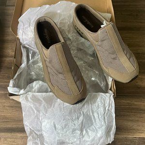 Easy Spirit 8 Narrow Taupe Traveltime Mules